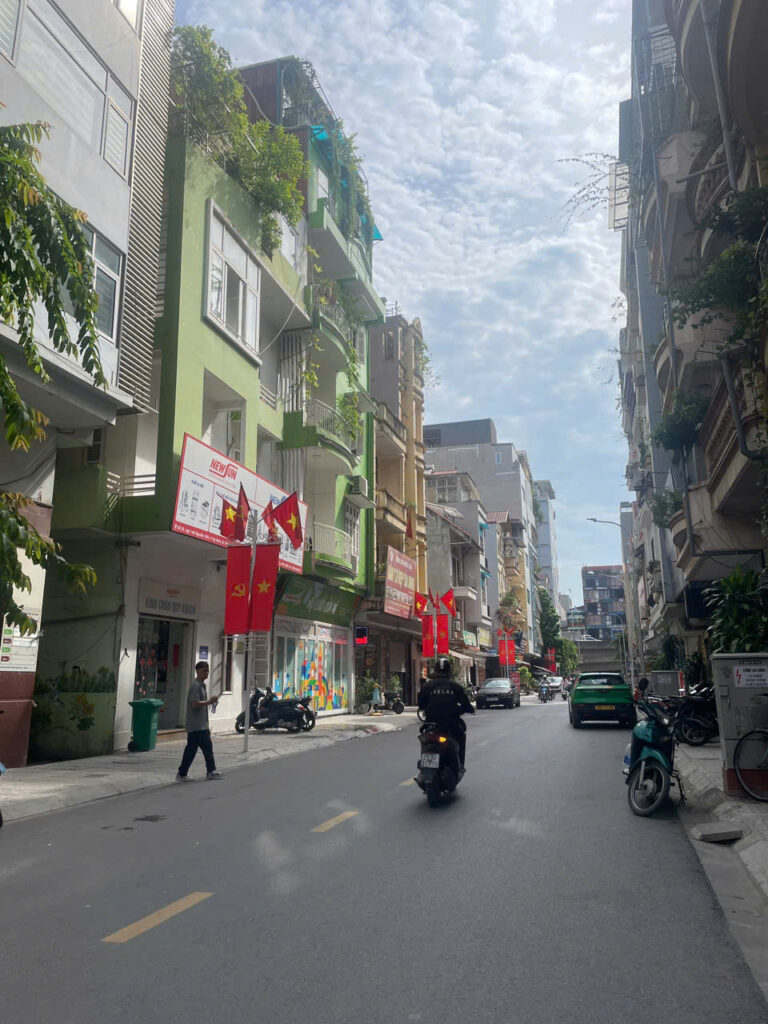 Anh ngo 168 Nguyen Xien